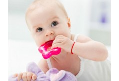嬰幼兒硅膠制品之寶寶牙膠該怎么選擇？