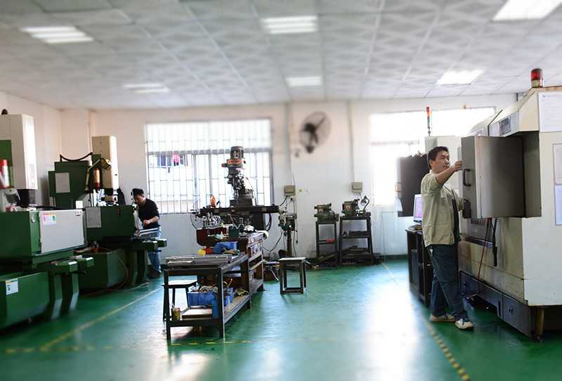 利勇安模房環境展示